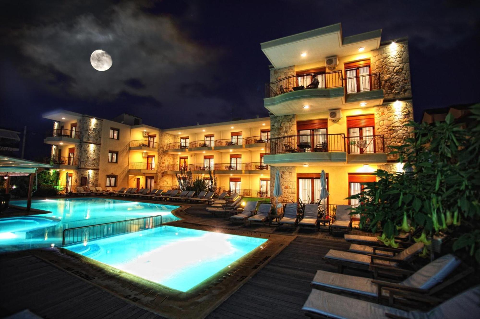 Nereides Hotel Hanioti Ngoại thất bức ảnh