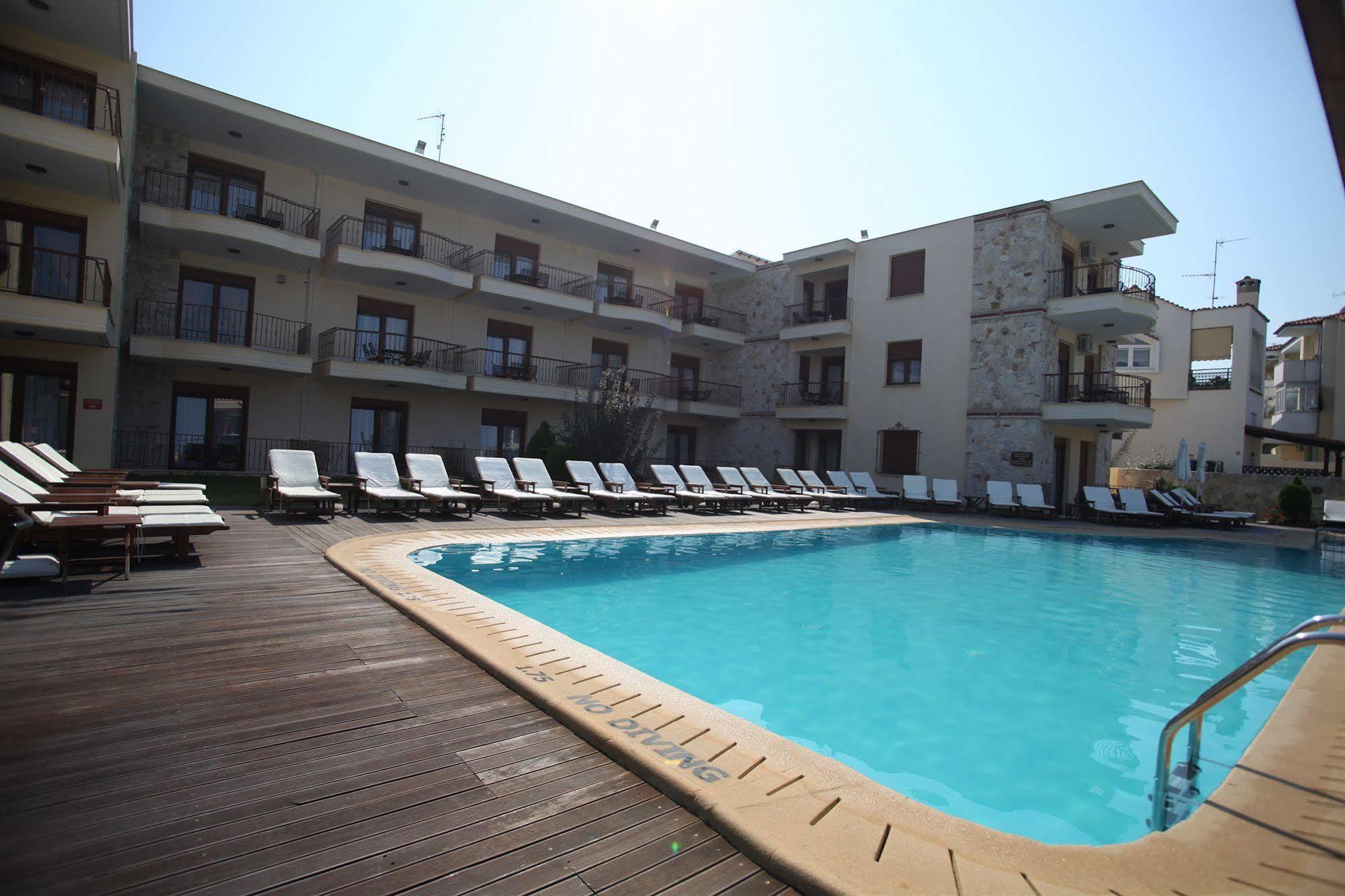 Nereides Hotel Hanioti Ngoại thất bức ảnh
